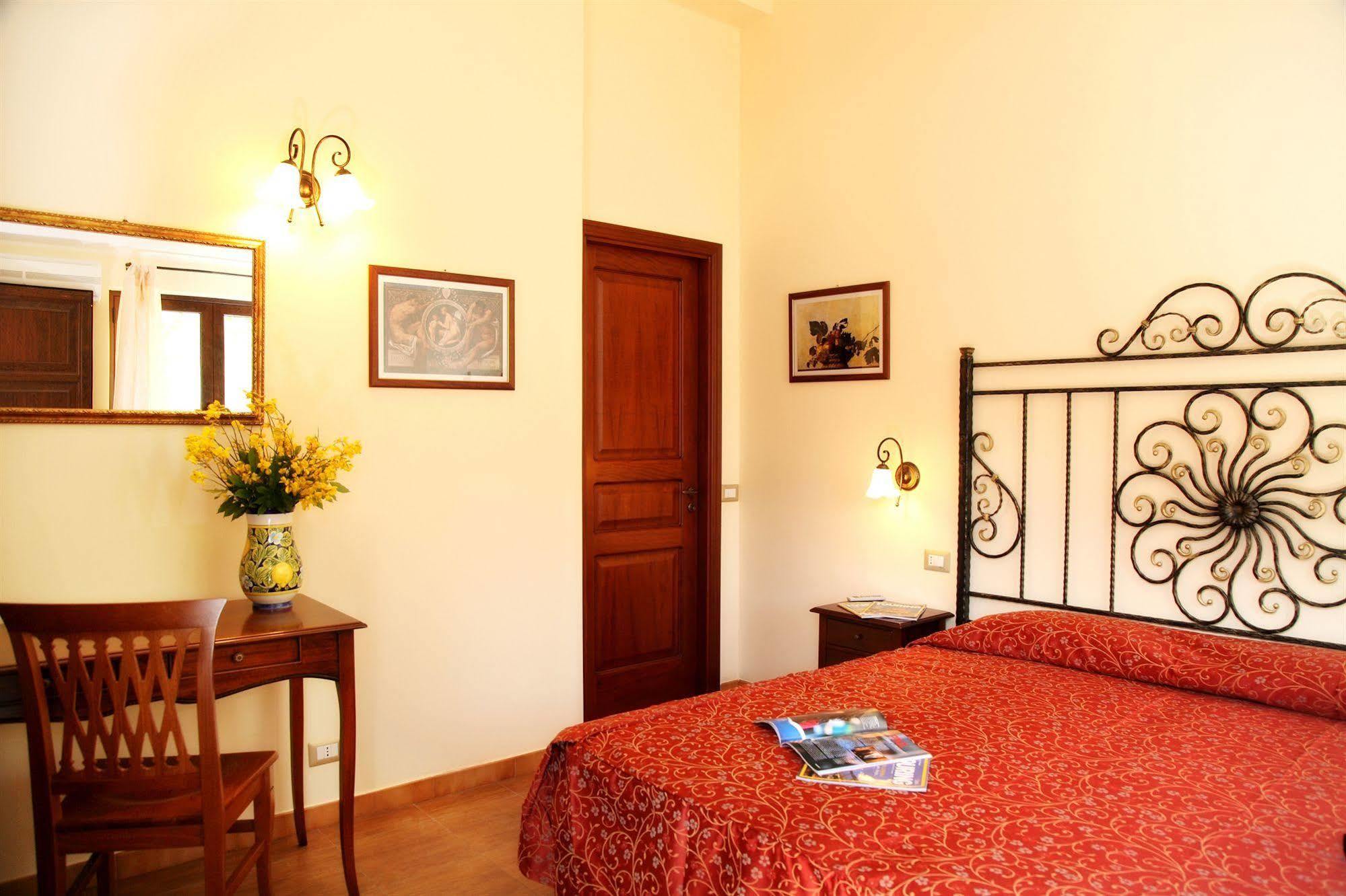 Le Oreadi Francavilla di Sicilia Buitenkant foto